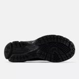  New Balance 1906L Black suede 