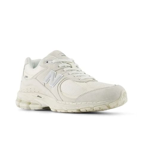  New Balance 2002R trilpe White 
