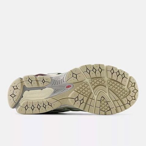  New Balance 1906A Sea salt 