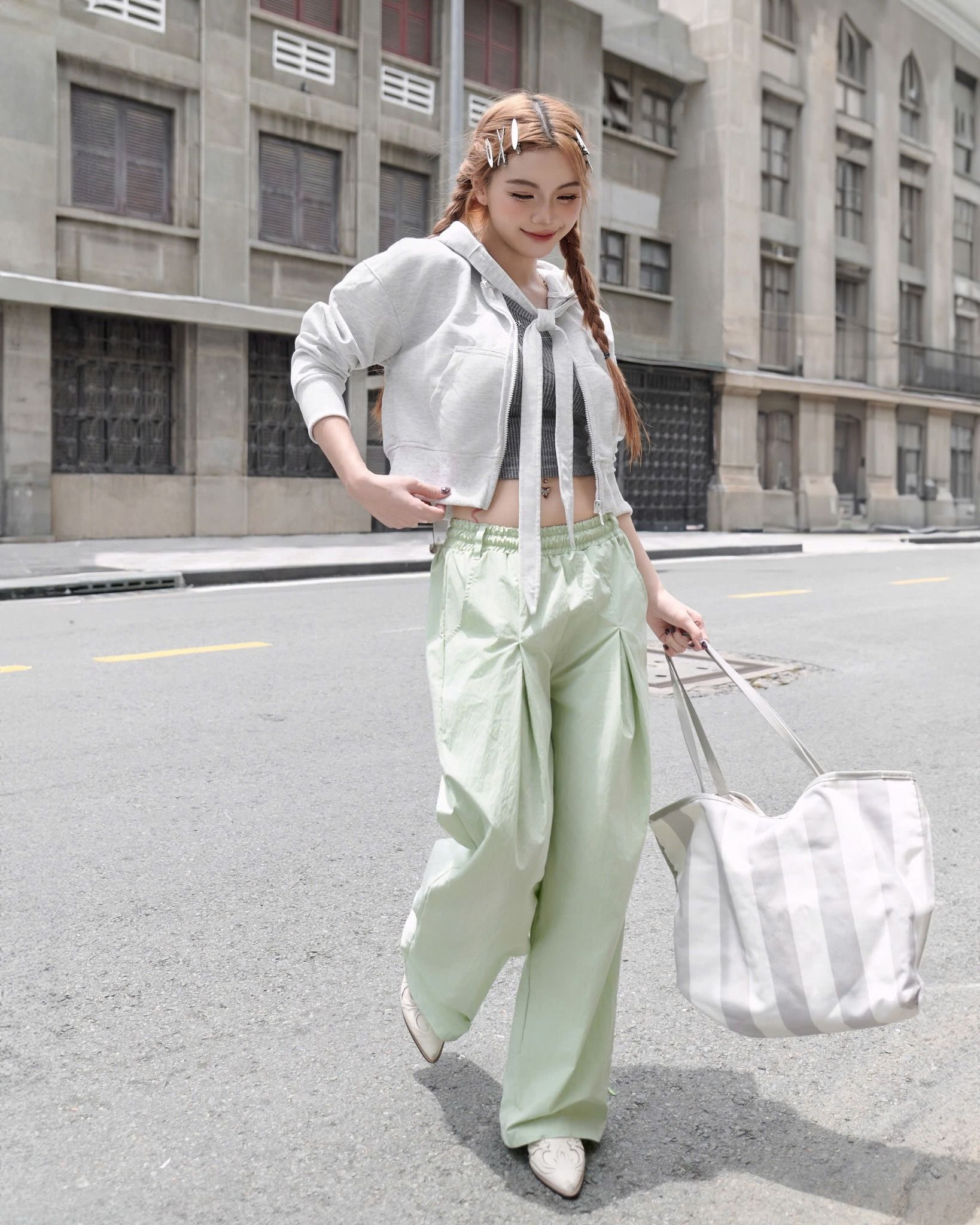  Áo Khoác Hoodie Zip POPPY - Màu Xám 