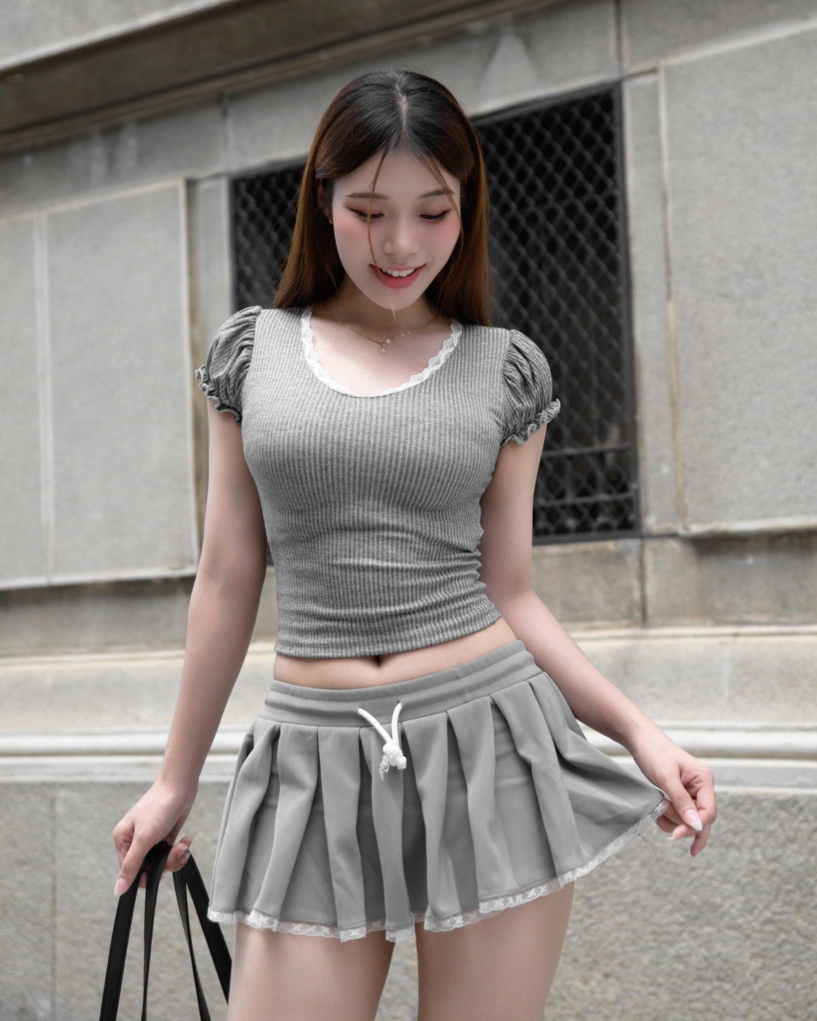  Áo Nữ Ôm Body PIE MADMIND - Màu Xám Tiêu 