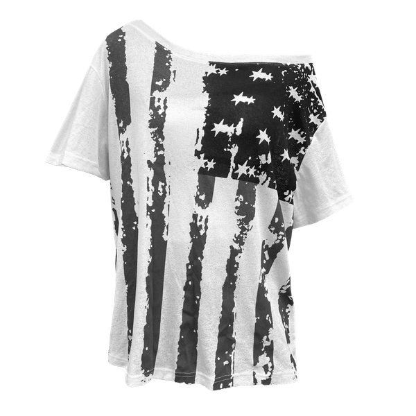  Áo Nữ Trễ Vai WAVY MADMIND - Màu Trắng Đen 