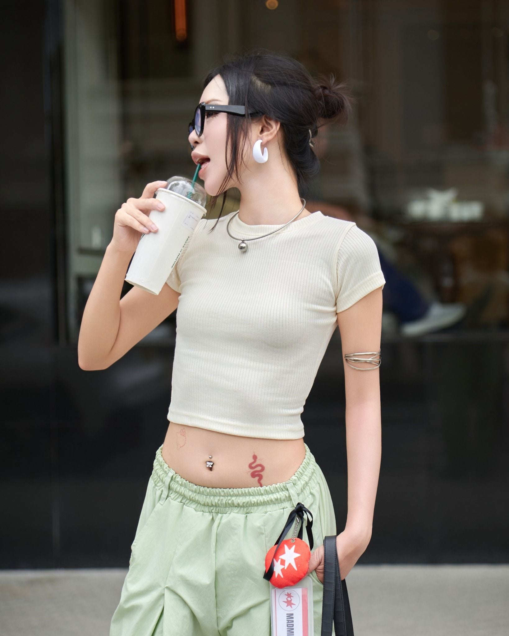  Áo Nữ Ôm Body HONEY MADMIND - Màu Be 