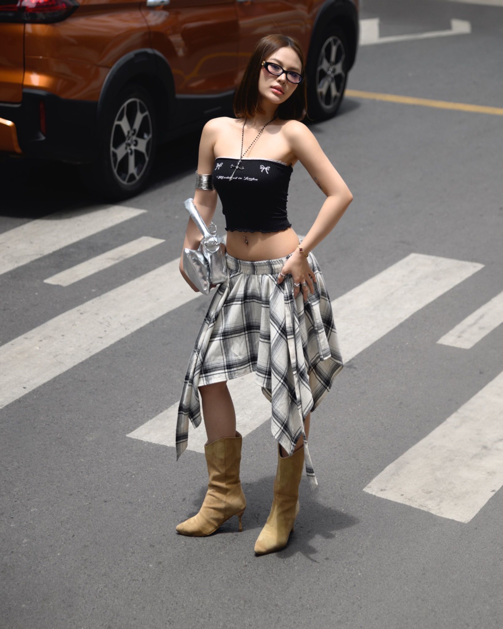  [ MẶC 2 KIỂU ] Chân Váy Nữ Thiết Kế CATCHY MADMIND - Màu Trắng Sọc 