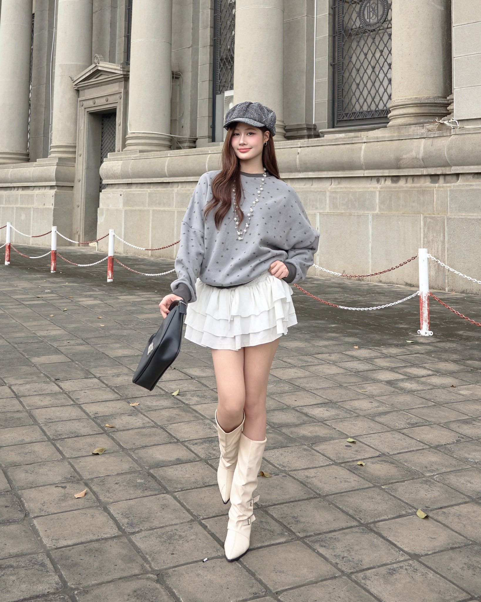  Áo Sweater Ngôi Sao Form Croptop MADMIND D8 - Màu Xám Đậm 