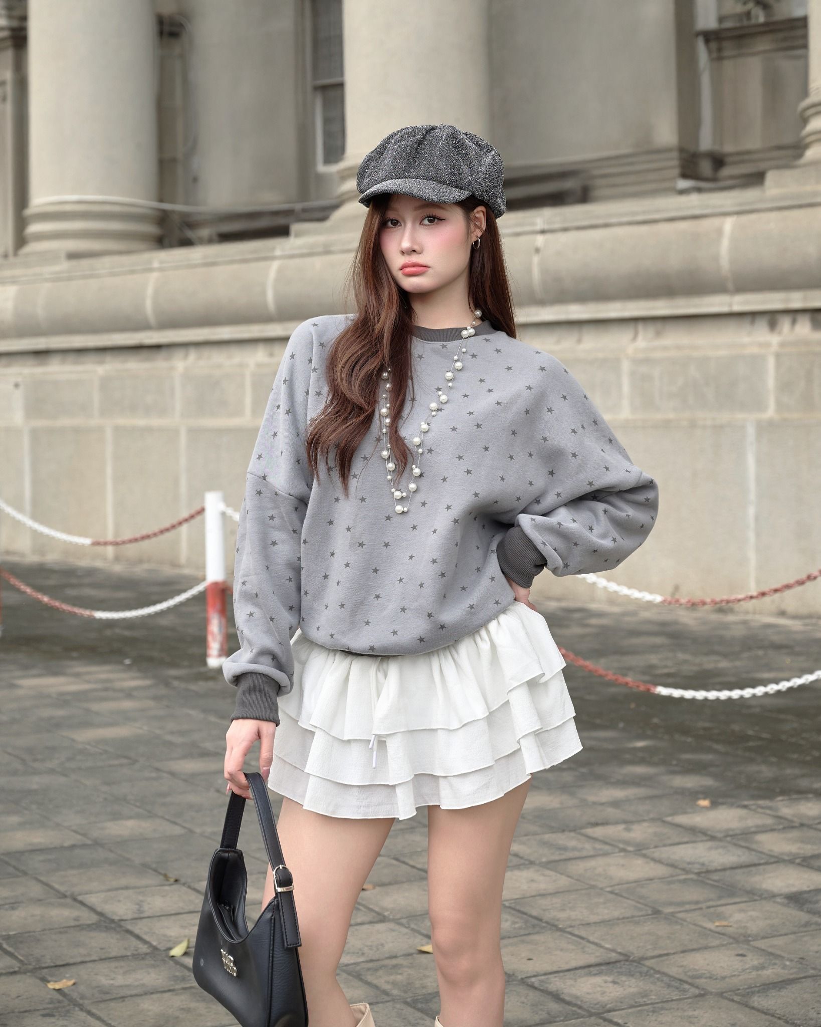  Áo Sweater Ngôi Sao Form Croptop MADMIND D8 - Màu Xám Đậm 