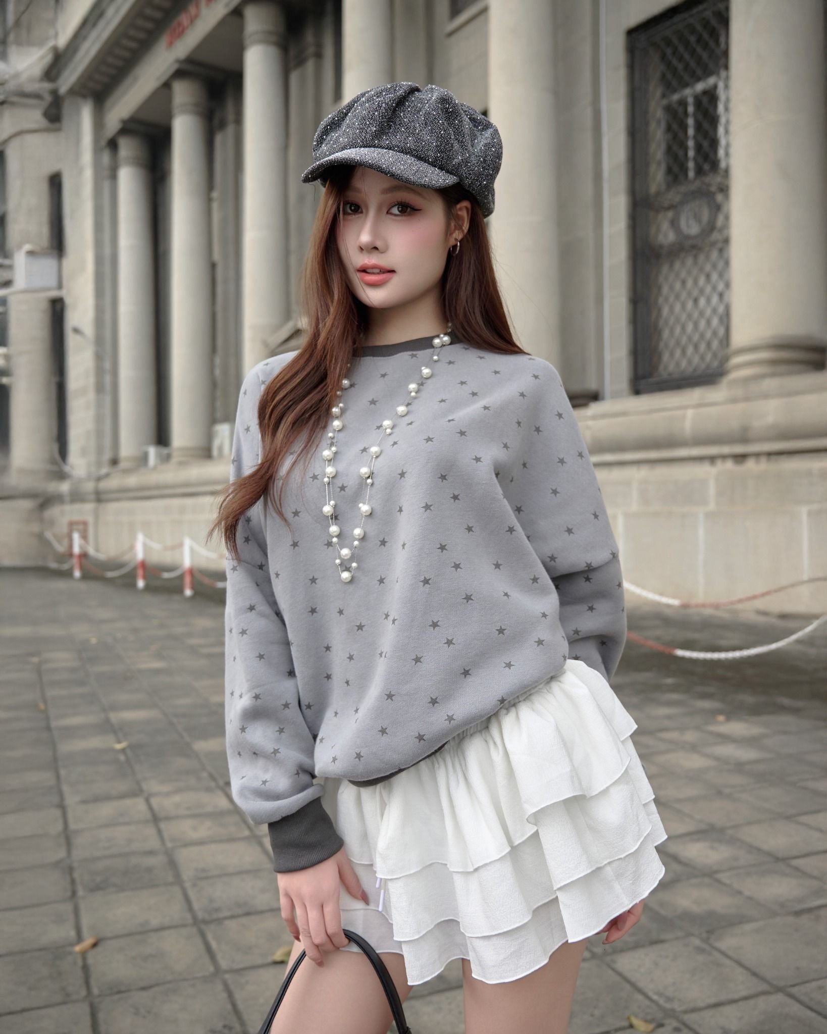  Áo Sweater Ngôi Sao Form Croptop MADMIND D8 - Màu Xám Đậm 