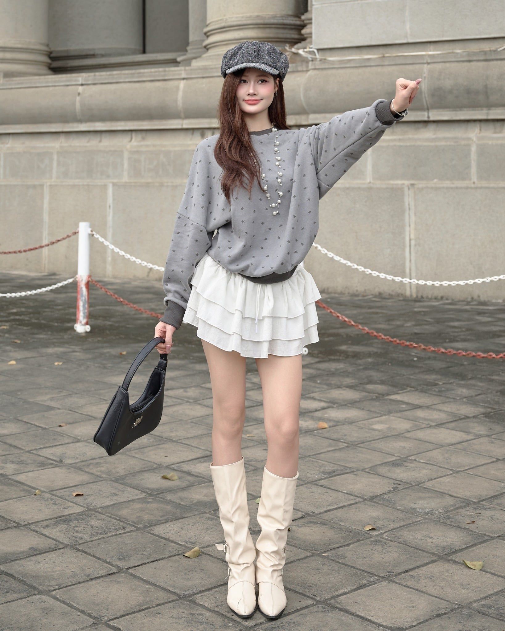  Áo Sweater Ngôi Sao Form Croptop MADMIND D8 - Màu Xám Đậm 