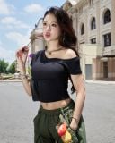  Áo Nữ Trễ Vai TOFU MADMIND - Màu Đen 