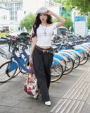  Áo Nữ Trễ Vai TOFU MADMIND - Màu Trắng 