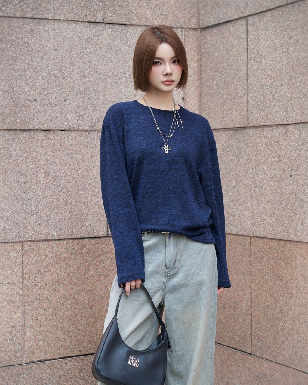  Áo Len Dài Tay Cổ Tròn MADMIND D11 - Màu Xanh 