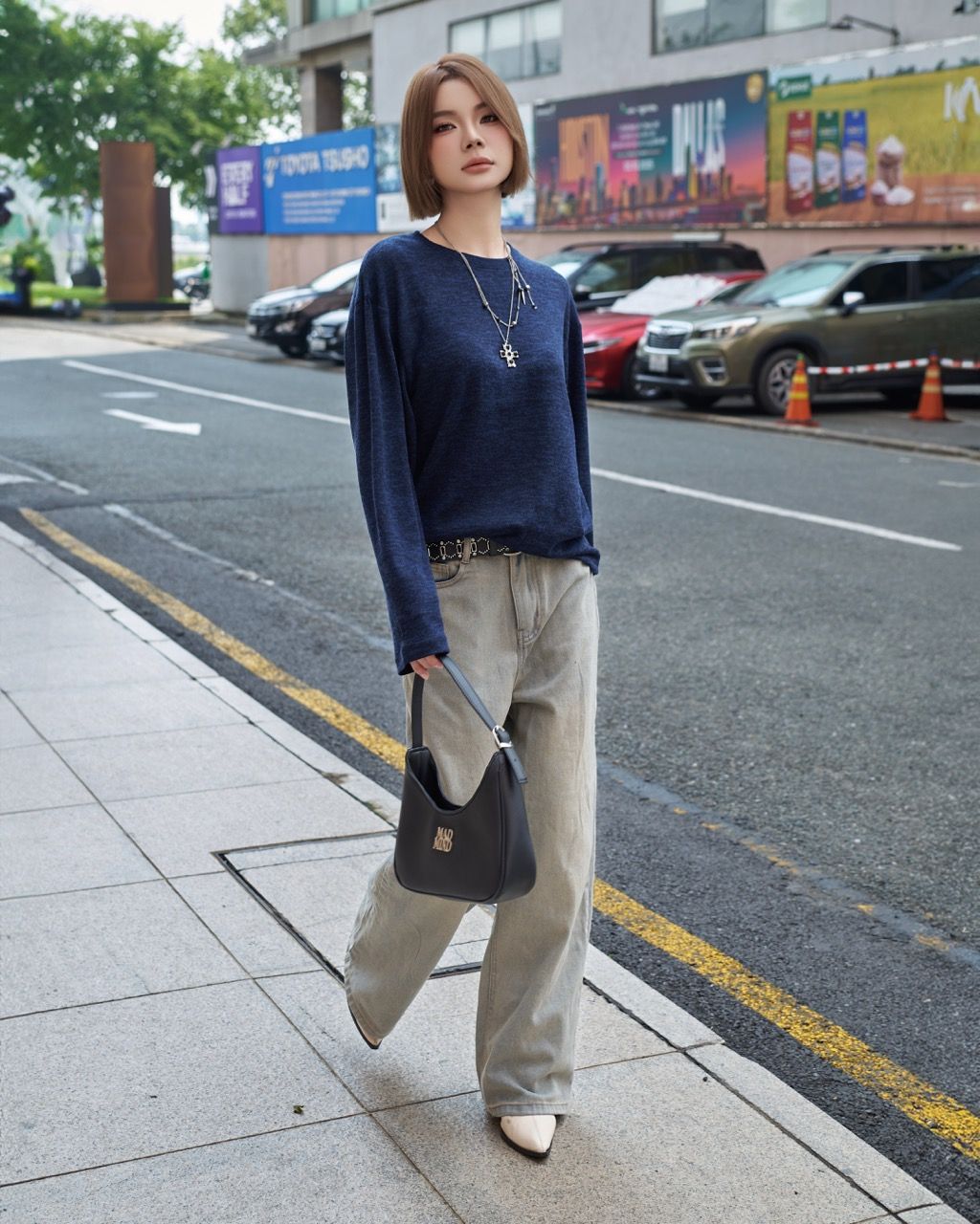  Quần Jeans Dài Ống Đứng MADMIND Q1 - Màu Wash 