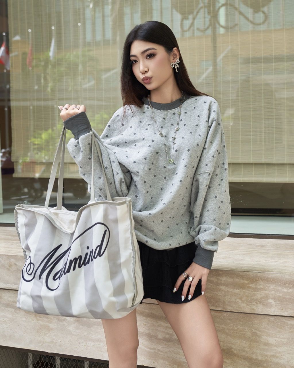  Áo Sweater Ngôi Sao MADMIND D8 - Màu Xám 