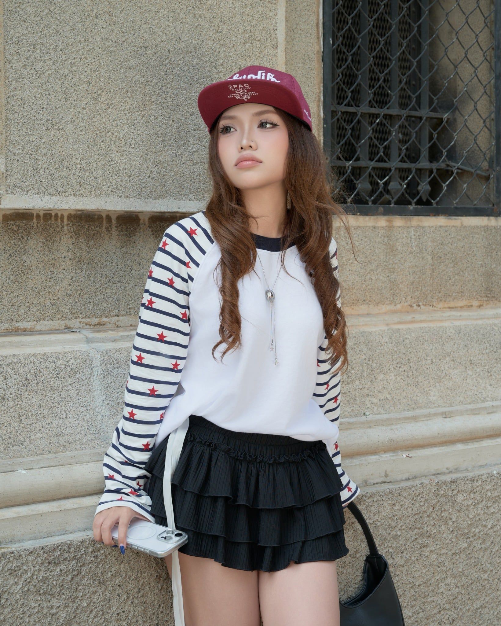  Áo Nỉ Raglan Tay Dài Hoạ Tiết Ngôi Sao MADMIND D14 - Màu Sọc Trắng 