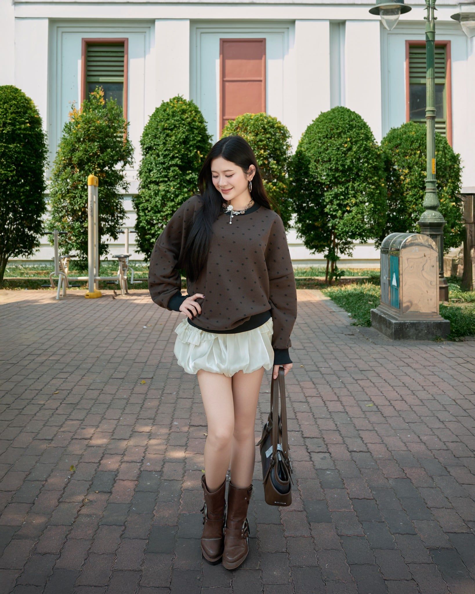  Áo Nỉ Sweater Ngôi Sao MADMIND D8 - Màu Nâu 