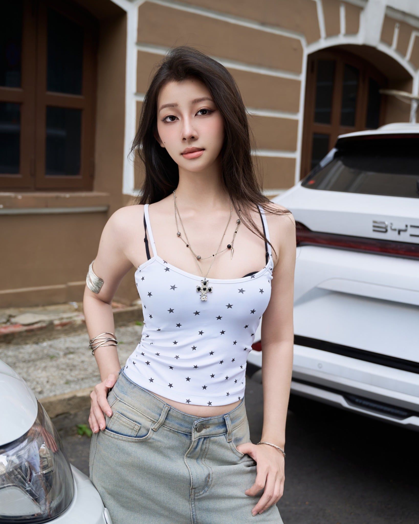  Áo 2 Dây Hoạ Tiết Ngôi Sao A39 MADMIND - Màu Trắng 