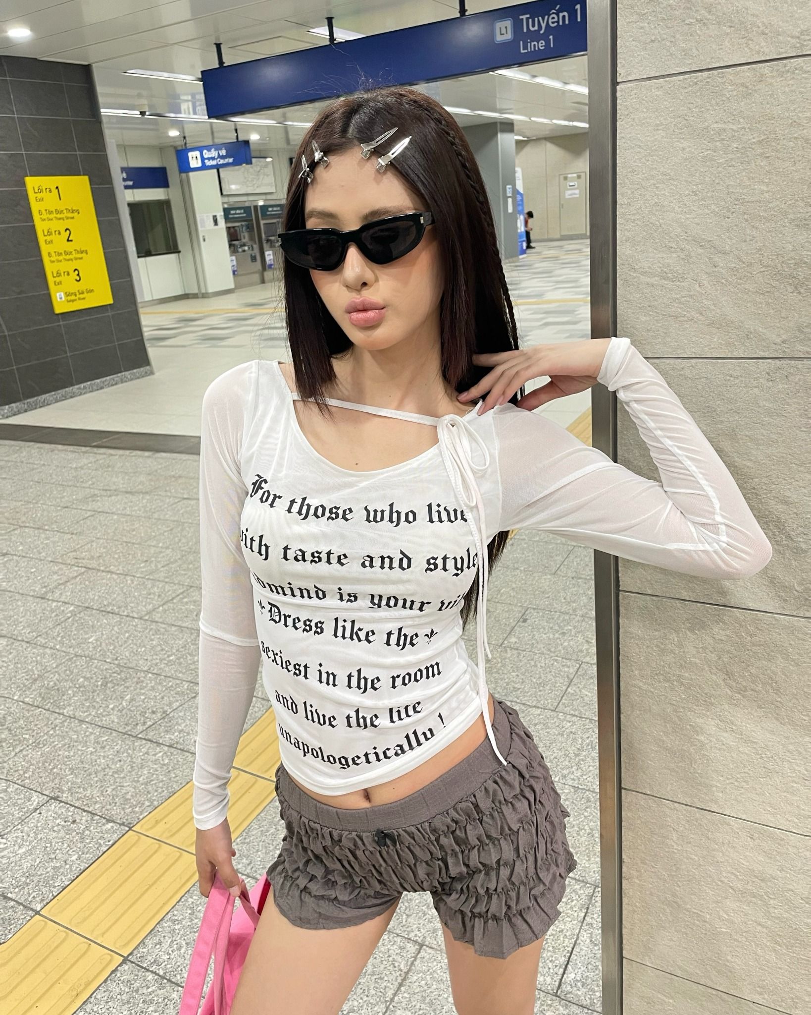  Quần Ngắn Nhún Thun Phối Nơ Hearty Short MADMIND - Màu Nâu 