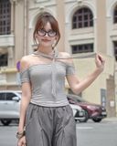  Áo Nữ Trễ Vai OREO MADMIND - Màu Trắng 