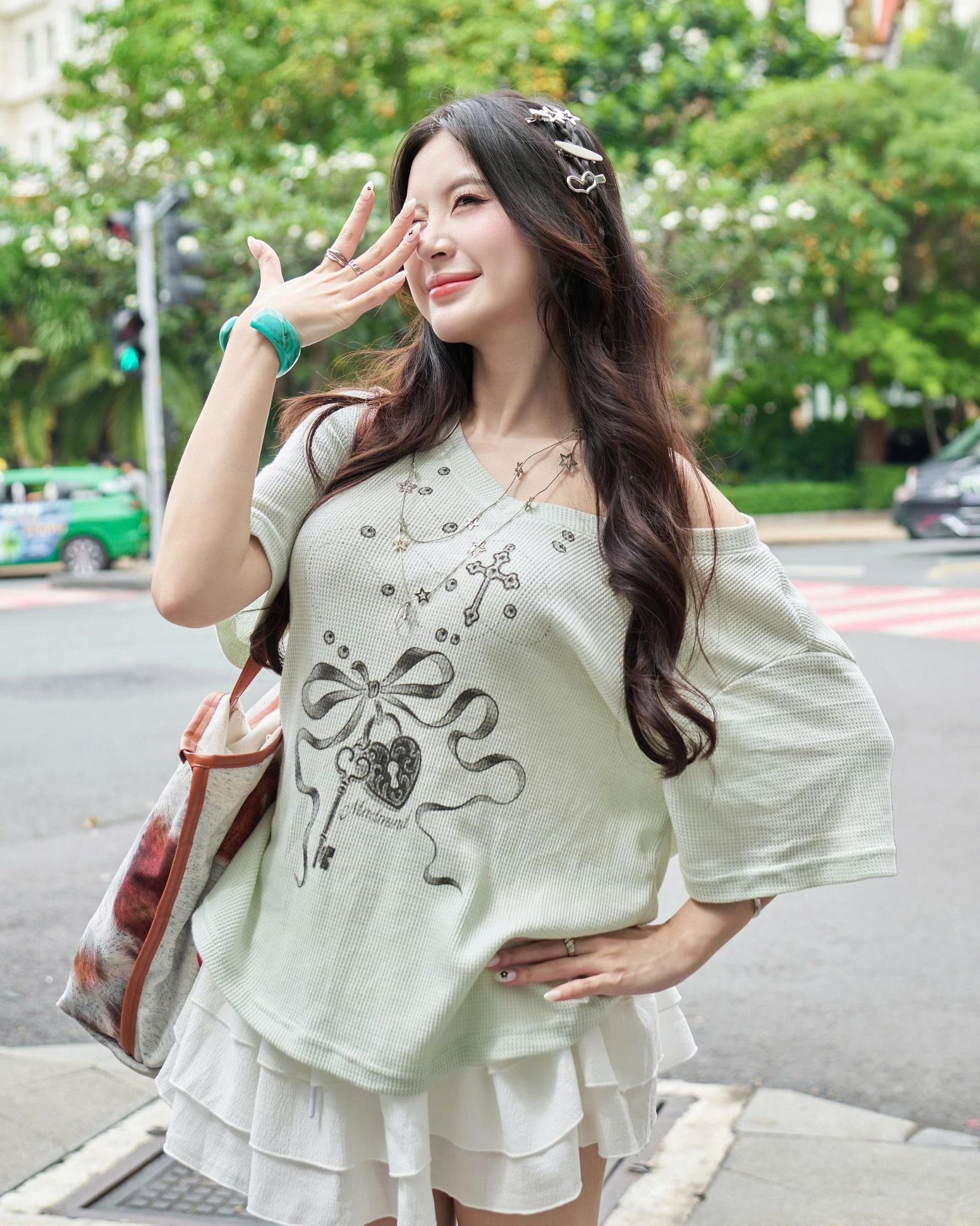  Áo Cổ Tim MADMIND A35 - Màu Xanh Mint 