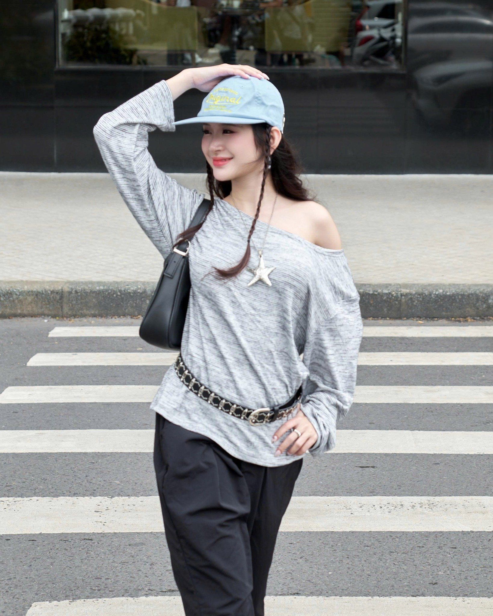  Áo Rộng, Tay Dài Trễ Vai MADMIND D9 - Màu Sọc Nhỏ 