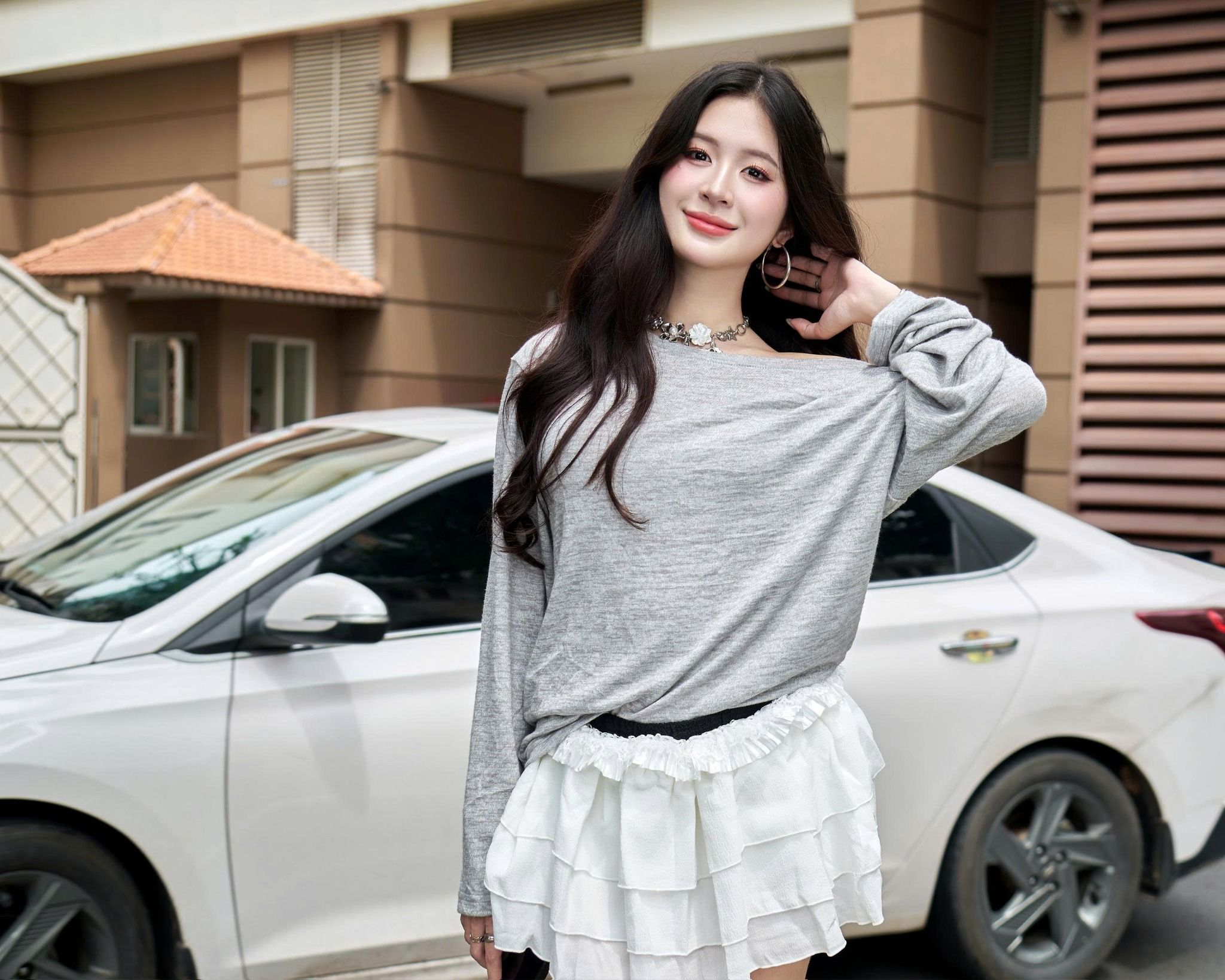  Áo Rộng, Tay Dài Trễ Vai MADMIND D9 - Màu Xám 