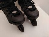  Patin màu đen Flying Eagle size 33 co giãn 37 (Tầm chân size 31 32 vẫn đi tốt). 