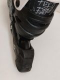  Patin màu đen Flying Eagle size 33 co giãn 37 