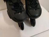  Patin màu đen BKB Flying Eagle size 41 42 (chân giày thường tầm size 39 40 vẫn đi tốt). 