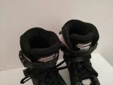  Patin màu đen Flying Eagle size 33 co giãn 37 (Tầm chân size 31 32 vẫn đi tốt). 