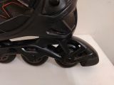  Giày patin màu đen Oxelo thương hiệu Decathlon (Của Pháp) size 35 co giãn đến size 38) 