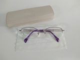  Gọng kính nửa viền titanium màu bạch kim viền màu tím nhẹ Charmant Line Art (XL1070). 