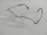  Gọng kính nửa viền titanium màu bạch kim viền màu tím nhẹ Charmant Line Art (XL1070). 