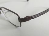  Gọng kính titanium cao cấp màu nâu Charmant Line Art (Made in Japan). 