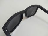  Kính râm dáng vuông gọng màu đen INVU. thương hiệu Thụy Sỹ. 