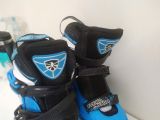  Patin màu xanh Flying Eagle B5S+ size 38 42 (Chân từ 35 vẫn đi vừa). 