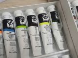  Hộp màu Shinhan 48 màu 20ml. Hộp màu dành người vẽ chuyên nghiệp. 