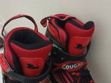  Patin màu đen phối màu đỏ Cougar size 38 41 (Tầm chân size 35 36 vẫn đi tốt)(Độ mới khoảng 90%). 