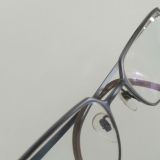  Gọng kính nam giới dáng vuông titanium màu ghi hun khói Rodenstock. 