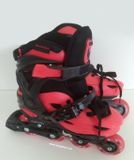  Patin màu đen đỏ Centosy size 36 co giãn 40. (Chân các bé giày thường từ 32 33 vẫn đi tốt). (Độ mới 98% - đi được 1 buổi) 