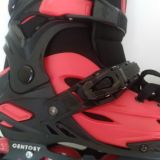  Patin màu đen đỏ Centosy size 36 co giãn 40. (Chân các bé giày thường từ 32 33 vẫn đi tốt). (Độ mới 98% - đi được 1 buổi) 