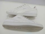  Giày thể thao thời trang màu trắng Puma size 37.5 (Tương đương chân 23.5cm)(Độ mới hơn 90%). 