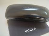  Kính râm gọng màu mai rùa đồi mồi, tròng màu nâu Furla (Made in Italy). 