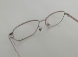  Gọng kính titanium bạch kim hơi ngà ngà Rodenstock thương hiệu Đức. 