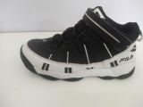  Giày thể thao Fila dành cho trẻ em Size 35 (Tương đương chân 22cm). 