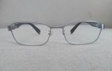  Gọng kính titanium màu bạch kim Lacoste chuẩn xịn. Gọng độ mới hơn 90% full hộp đẹp. 