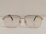  Gọng kính nam giới dáng nửa viền titanium màu vàng tây thương hiệu Charmant. 