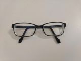  Gọng kính màu đen thương hiệu Zoff Smart của Nhật Bản. 