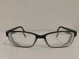  Gọng kính màu đen thương hiệu Zoff Smart của Nhật Bản. 