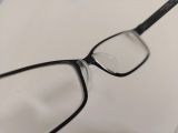  Gọng kính màu đen thương hiệu Zoff Smart của Nhật Bản. 