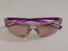  Kính thể thao màu hồng phớt tím Adidas (Raylor S). 